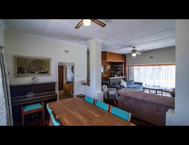 4 BEDROOM HOUSE FOR SALE IN LINMEYER